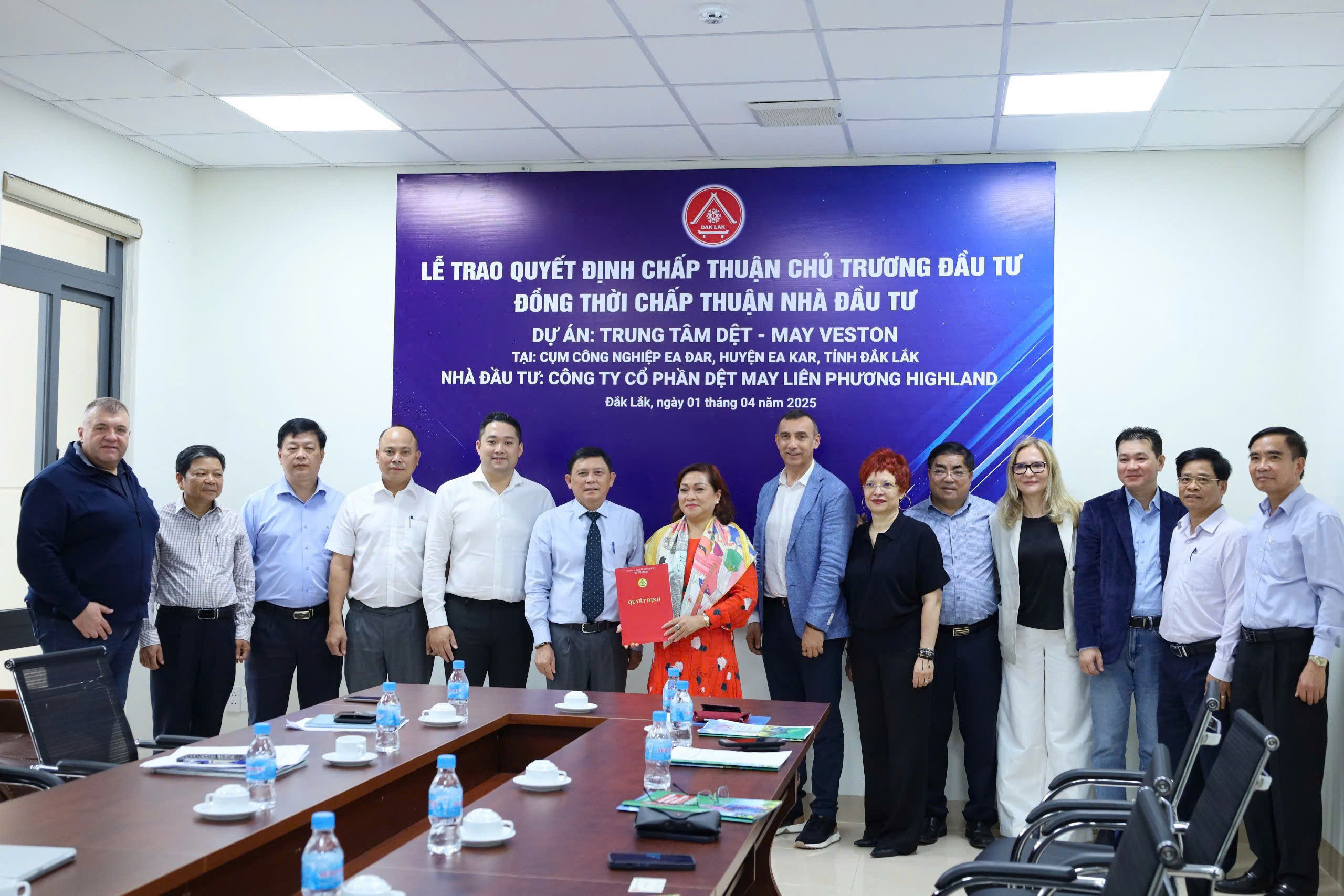 z6464914853766_833b19f70fc00e3c9e4c73573dfe021d