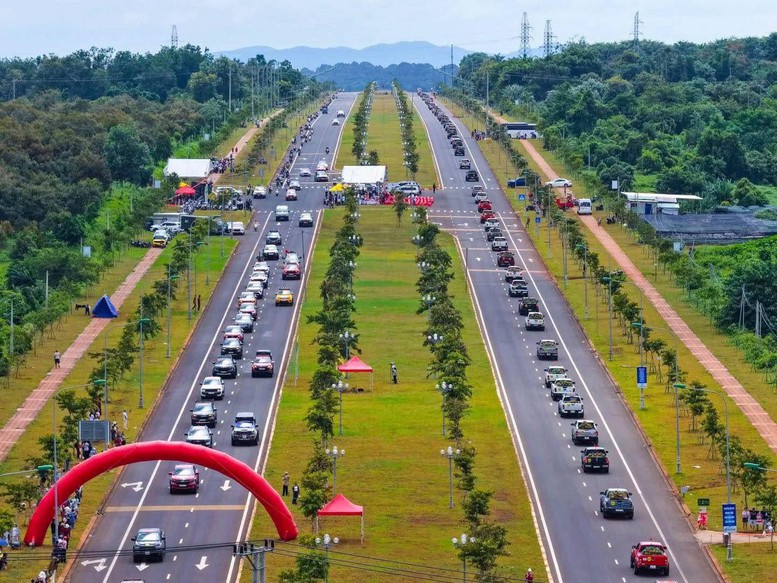 Lễ hội Sầu riêng Đắk Lắk năm 2026: Nhiều kỷ lục được xác lập